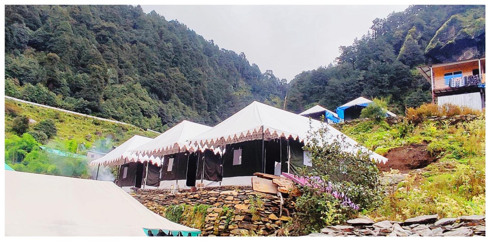 Hotel River Side Camp Chopta Sari Exterior foto